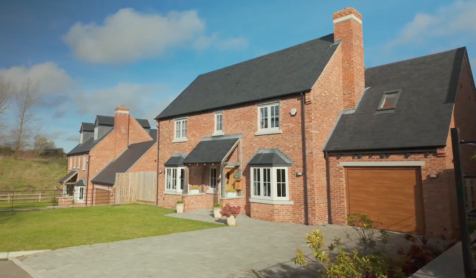 Husband Bosworth Smart Builds project
